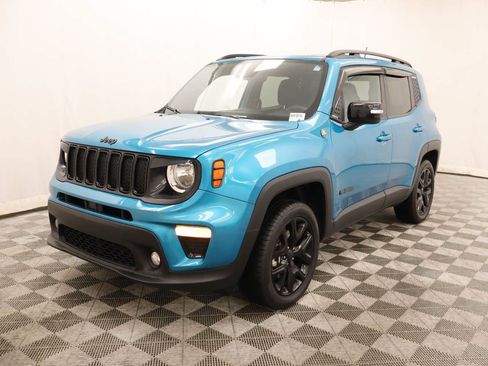 Used 2022 Jeep Renegade Altitude AWD/4WD image 1