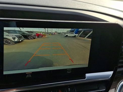 Used 2022 Chevrolet Silverado 1500 LT image 17