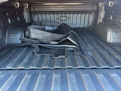 Used 2022 Chevrolet Silverado 1500 RST image 9