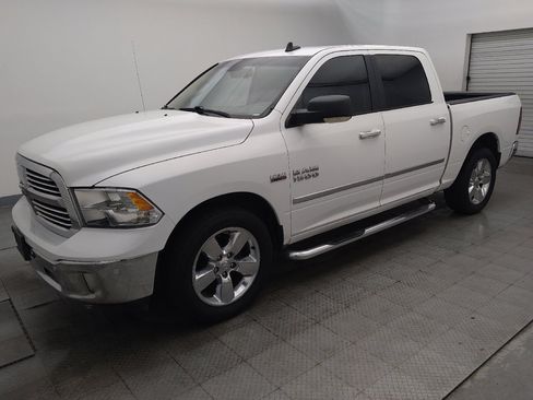 Used 2017 RAM 1500 Lone Star RWD image 2