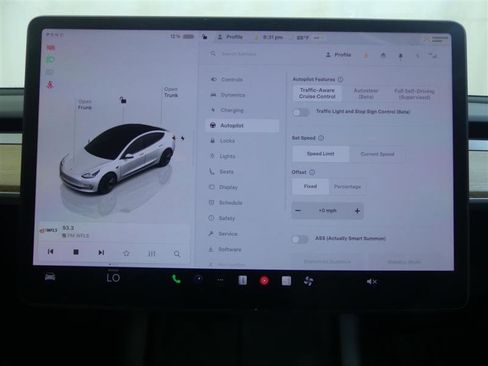 Used 2023 Tesla Model 3 Standard Range RWD image 14