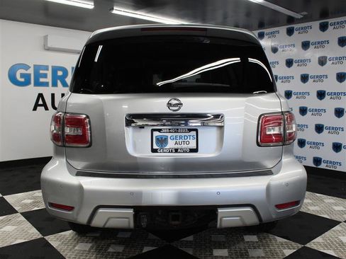 Used 2018 Nissan Armada Platinum AWD/4WD image 3