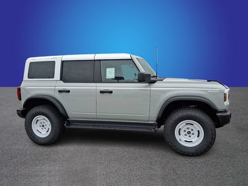 New 2026 Ford Bronco Heritage Edition AWD/4WD image 3