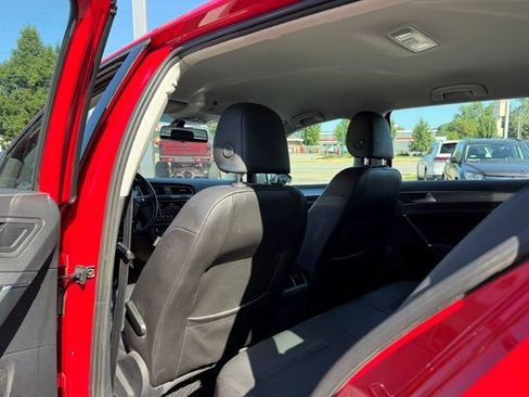 Used 2019 Volkswagen Golf Alltrack S AWD/4WD image 16