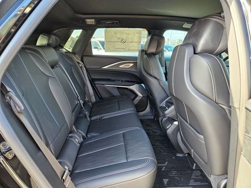 New 2026 Cadillac Lyriq Premium Sport image 27