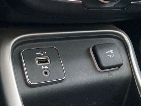 Used 2020 Jeep Compass Latitude FWD image 28