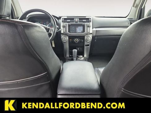 Used 2015 Toyota 4Runner SR5 image 10