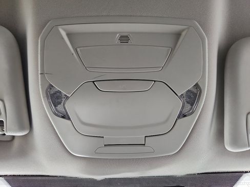 Used 2016 Ford Escape SE w/ SE Leather Comfort Package image 30