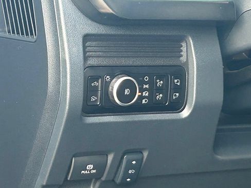 Used 2025 Ford F350 Lariat w/ Lariat Ultimate Package AWD/4WD image 36