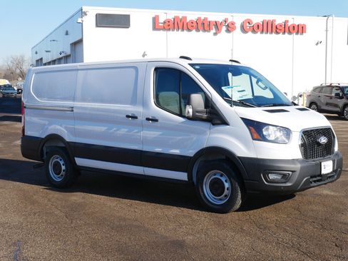 New 2026 Ford Transit 150 Low Roof w/ Load Area Protection Package RWD image 4