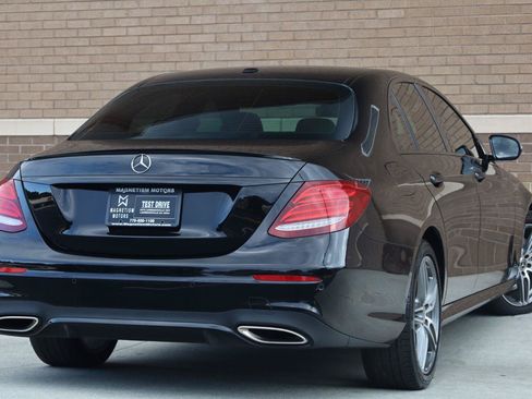 Used 2019 Mercedes-Benz E 300 image 11