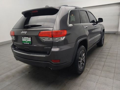 Used 2017 Jeep Grand Cherokee Limited AWD/4WD image 9