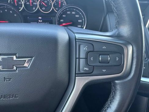 Used 2021 Chevrolet Suburban Z71 w/ Rear Media and Nav Package AWD/4WD image 25