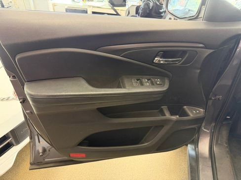 Used 2016 Honda Pilot EX-L image 21