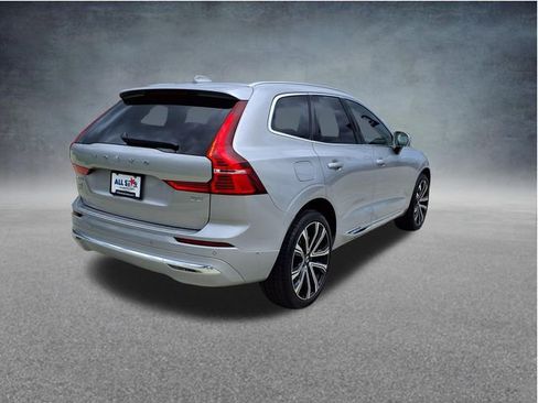 Used 2023 Volvo XC60 B5 Ultimate w/ Protection Package Premier FWD image 7