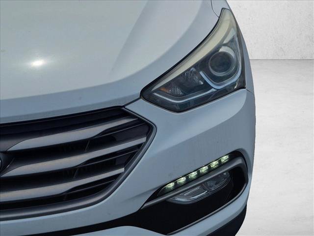 Used 2018 Hyundai Santa Fe Sport FWD image 9