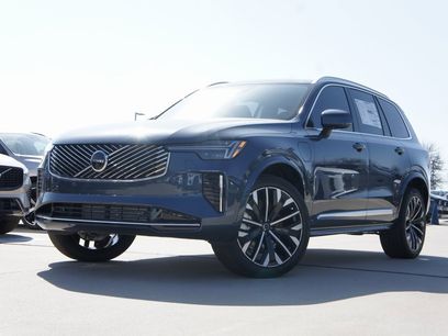 New 2025 Volvo XC90 T8 Plus w/ Protection Package Premier
