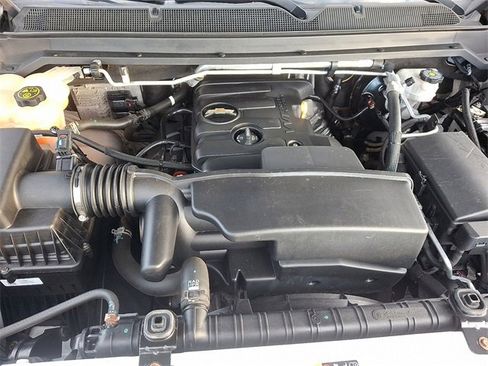 Used 2020 Chevrolet Colorado LT w/ Safety Package image 28