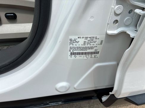 Used 2014 Ford Edge SEL w/ Equipment Group 205A FWD image 20