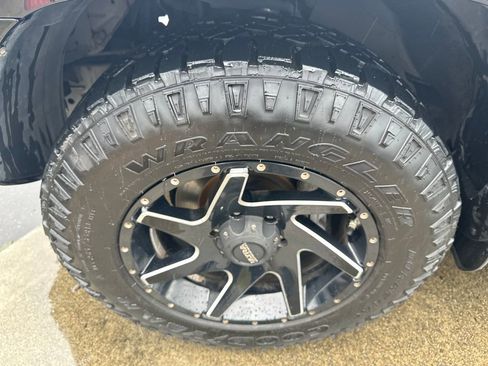 Certified 2016 Toyota 4Runner SR5 Premium AWD/4WD image 27