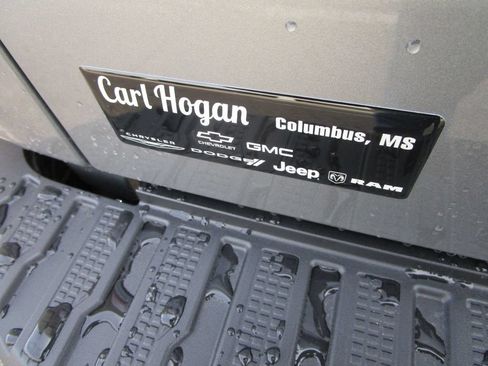 Used 2026 GMC Sierra 1500 SLE AWD/4WD image 15