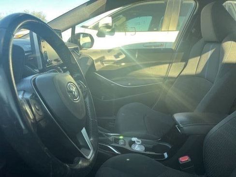 Used 2020 Toyota Corolla SE image 8