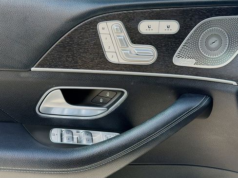 Used 2023 Mercedes-Benz GLE 350 w/ Premium Package image 16