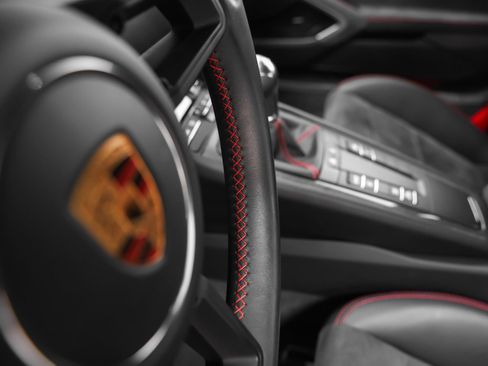 Certified 2018 Porsche 911 GT3 RWD image 49