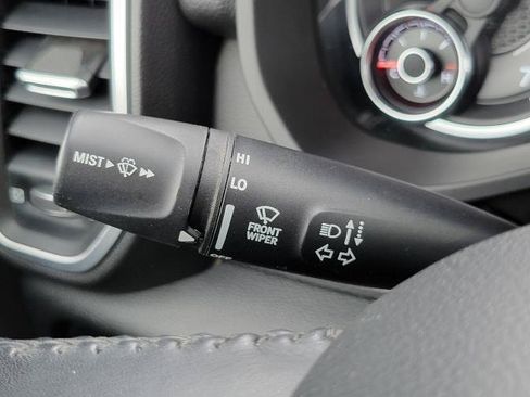 Used 2020 RAM 1500 Big Horn AWD/4WD image 14