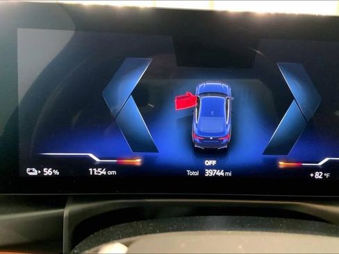 Used 2023 BMW i4 eDrive40 w/ Premium Package image 7