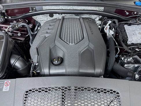 New 2026 Porsche Macan Turbo AWD/4WD image 34