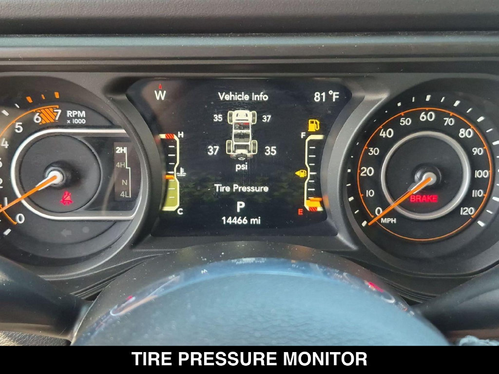 Used 2026 Jeep Wrangler Unlimited Sahara AWD/4WD image 19