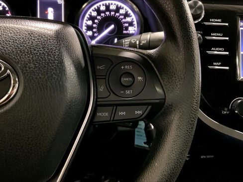 Used 2019 Toyota Camry LE image 25