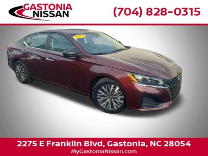 Used 2024 Nissan Altima 2.5 SV