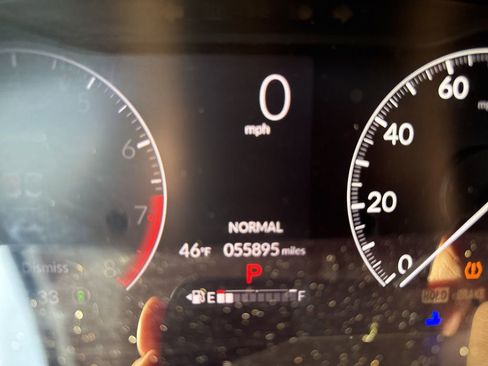 Used 2023 Honda HR-V EX-L image 31