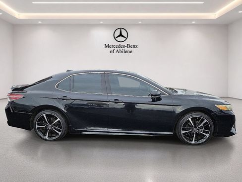 Used 2018 Toyota Camry XSE w/ Audio Package FWD image 9