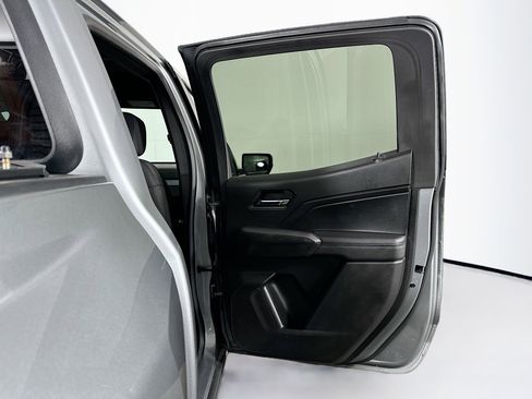 Used 2023 Chevrolet Colorado LT w/ LT Convenience Package image 30