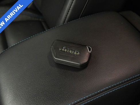 Used 2024 Jeep Wrangler Unlimited Rubicon 4xe image 20