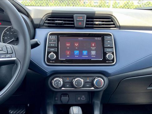 New 2025 Nissan Versa SV image 7