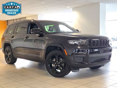 Used 2023 Jeep Grand Cherokee L Laredo