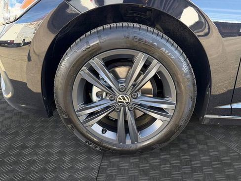 Used 2022 Volkswagen Jetta SE image 14