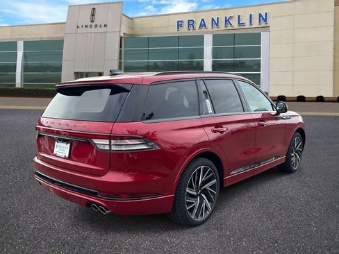 New 2026 Lincoln Aviator Black Label w/ Jet Appearance Package AWD/4WD image 7