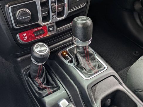 Used 2020 Jeep Wrangler Unlimited Rubicon image 12