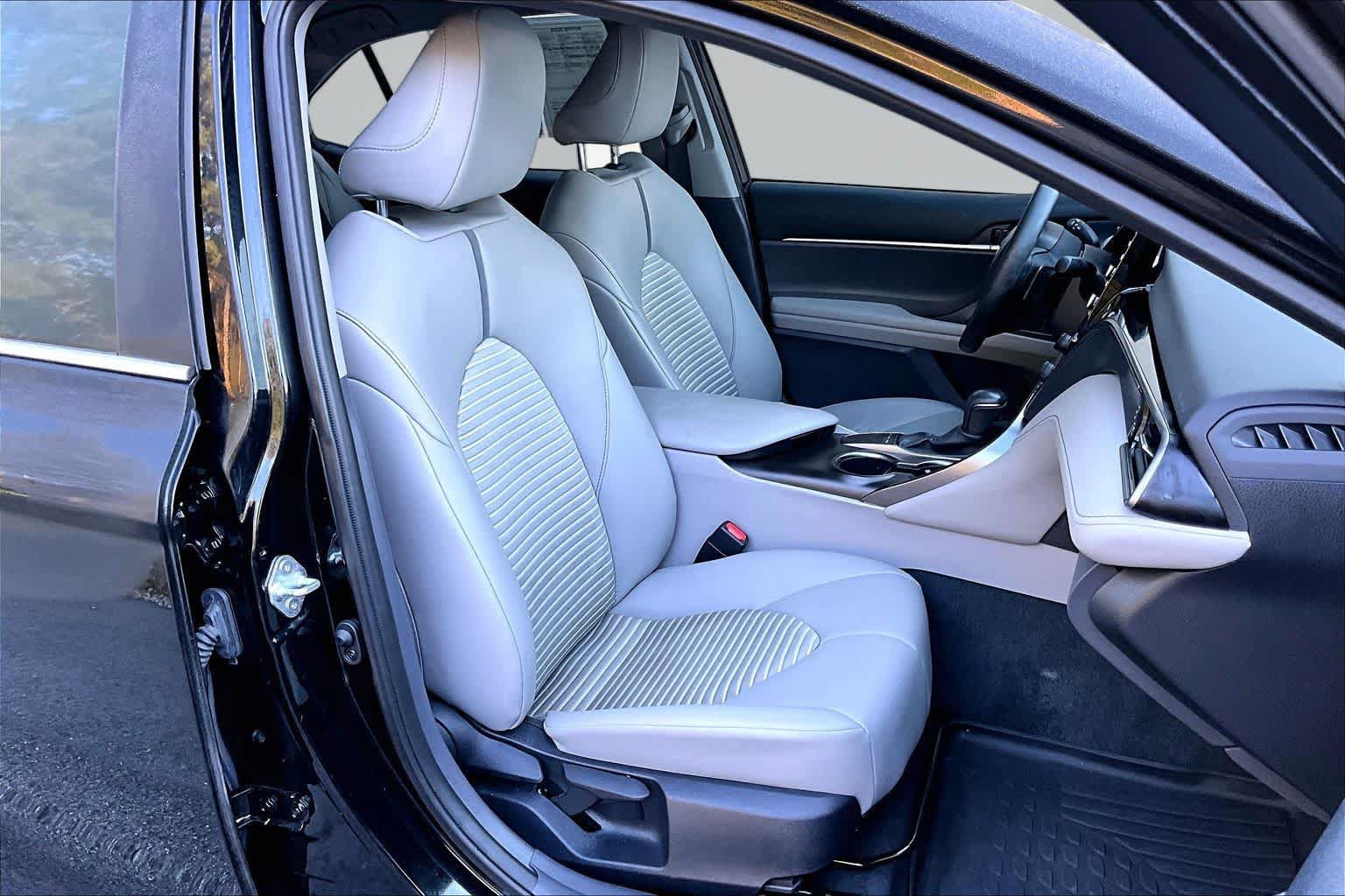 Certified 2023 Toyota Camry SE w/ Convenience Package FWD image 9