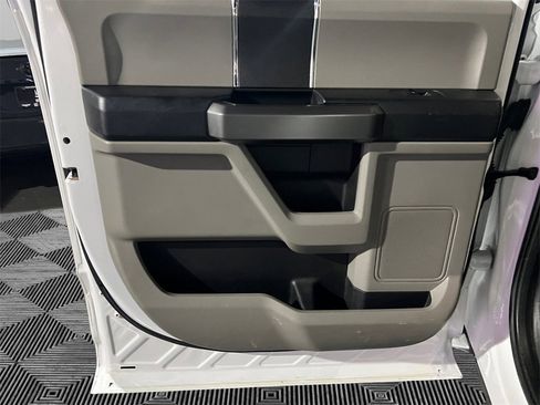 Used 2020 Ford F150 XLT w/ Trailer Tow Package image 18