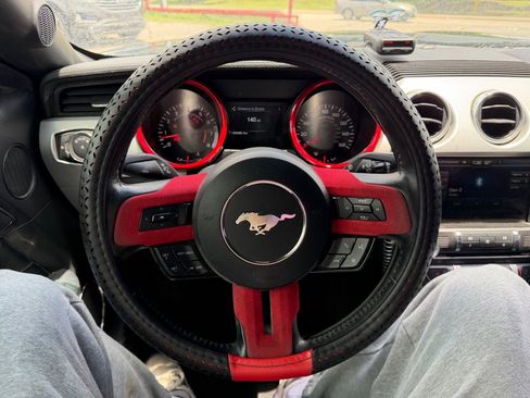 Used 2015 Ford Mustang GT Premium RWD image 12