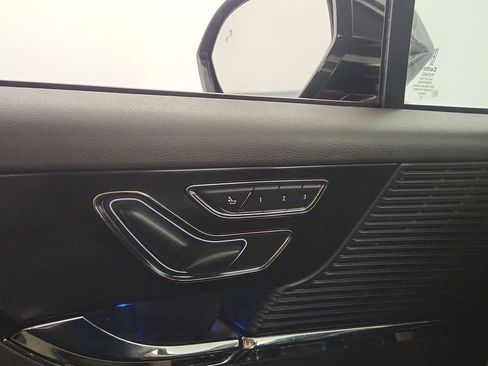 Used 2021 Lincoln Corsair FWD w/ Equipment Group 101A image 22