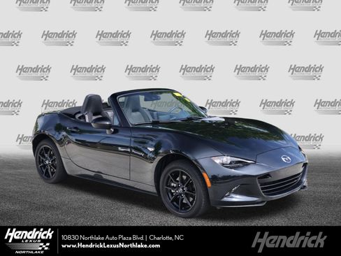 Used 2023 MAZDA MX-5 Miata Sport image 1