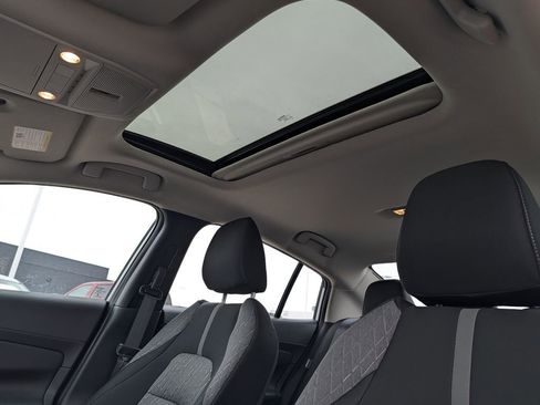 New 2026 Nissan Sentra SV w/ SV Convenience Package FWD image 6