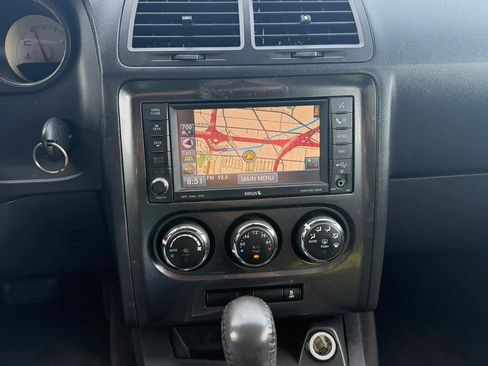 Used 2012 Dodge Challenger SXT RWD image 17